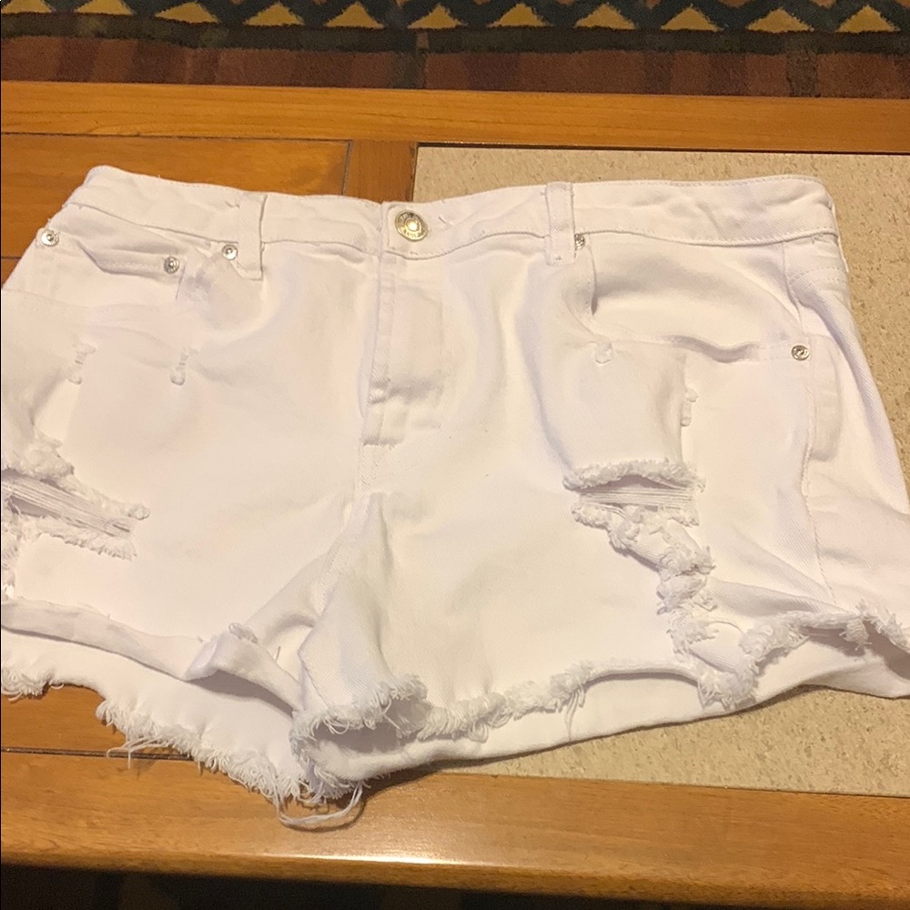 White Distressed Booty Shorts Size 13~Almost famous Cute Comfy 5 pocket zip fly
